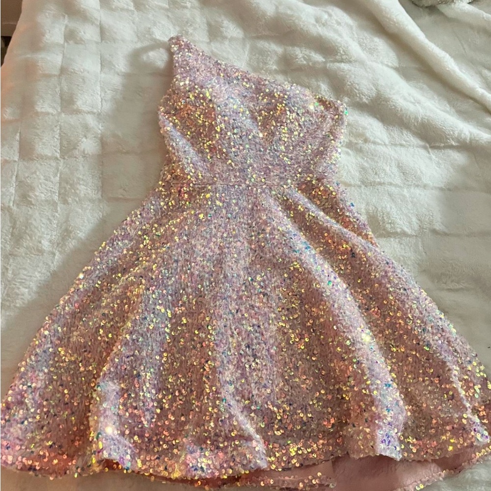Sherri Hill Light Pink Homecoming Dress